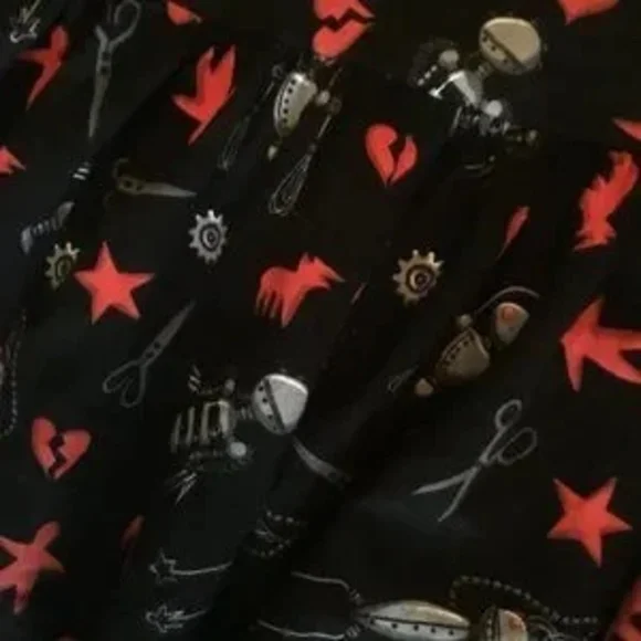 Edward Scissorhands Skirt - Picture 4 of 4